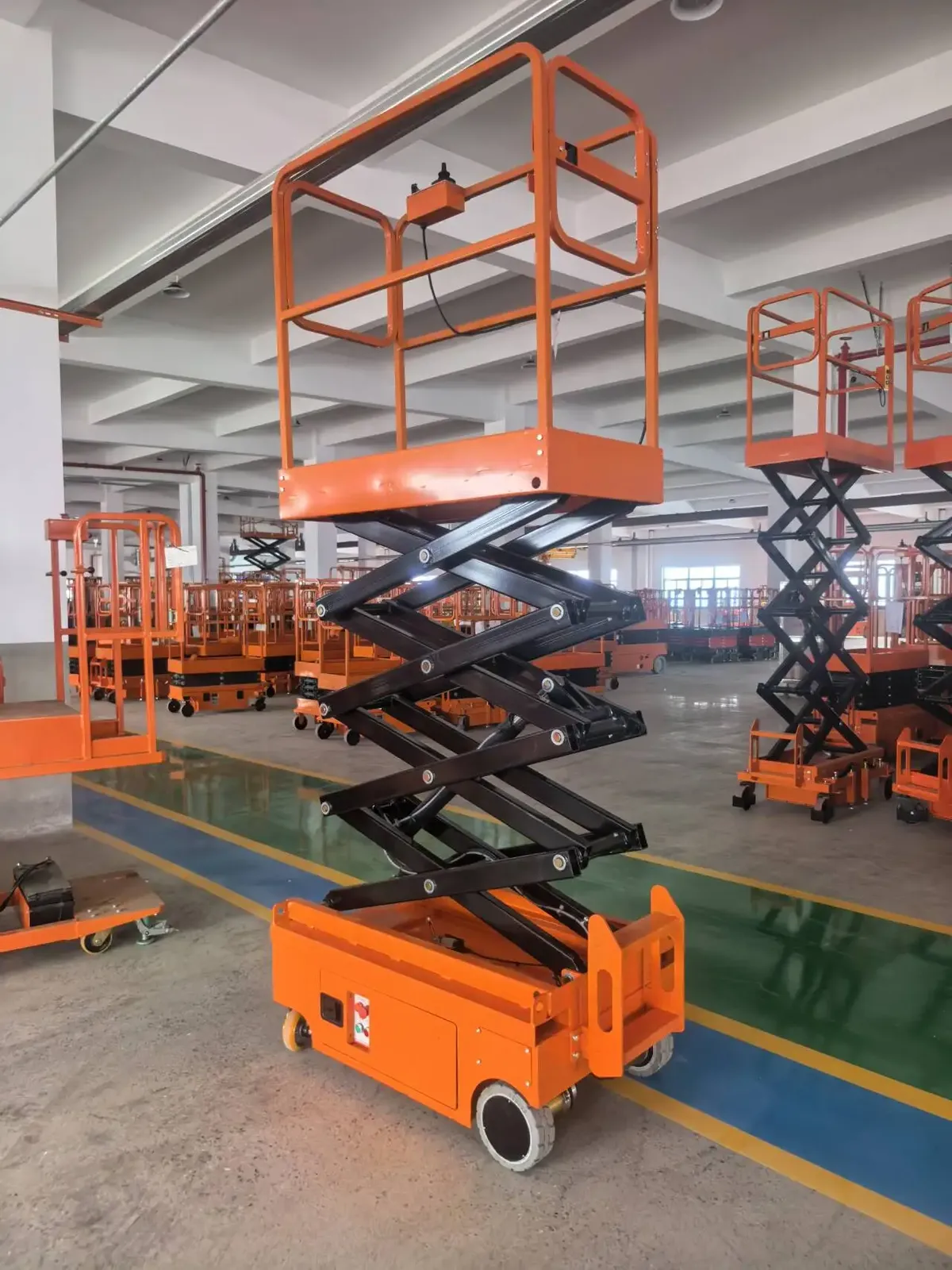 FSJY 4M 5M 6M Electric Hydraulic Scissor Lift Platform photo 4
