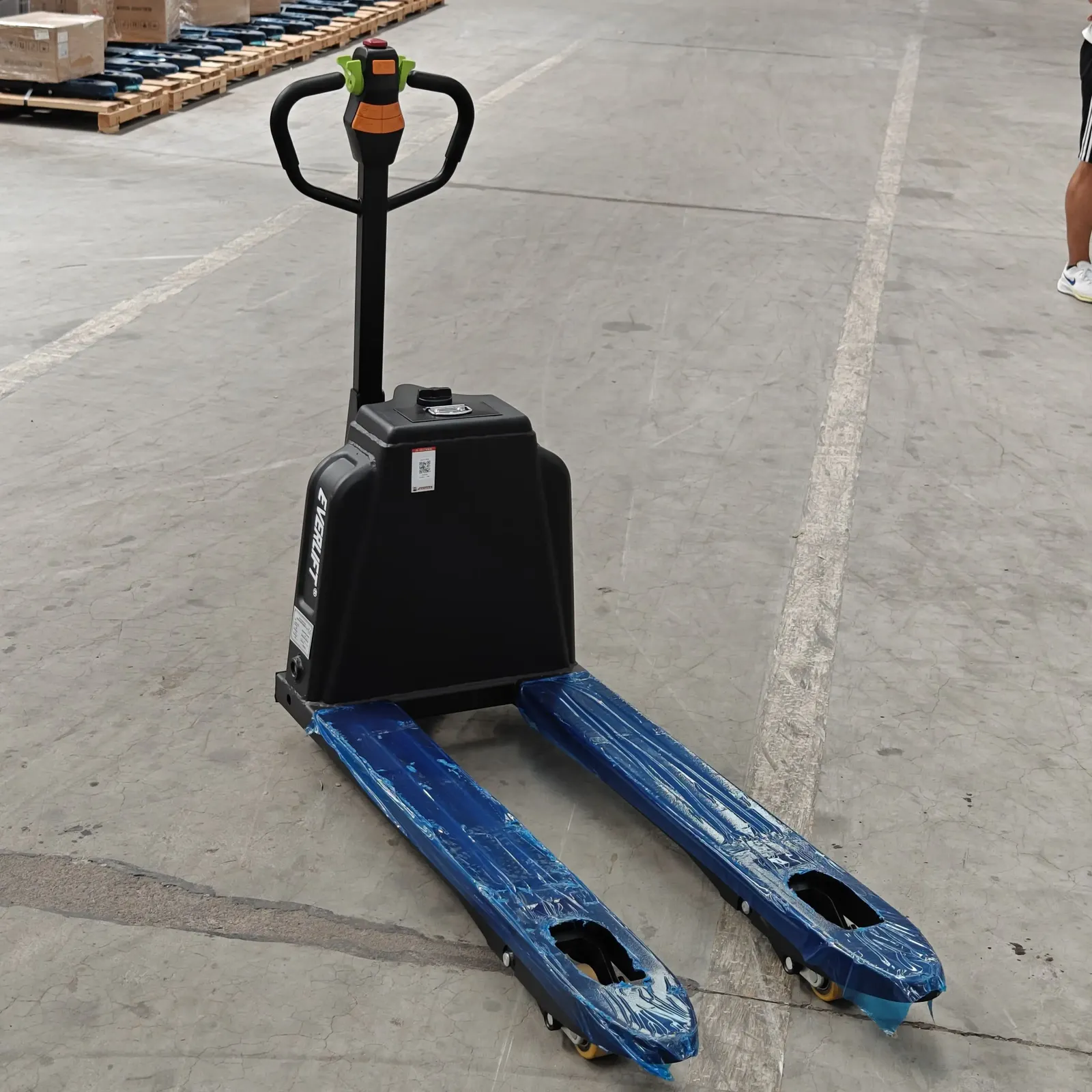 1.5Ton 2Ton Walkie Electric Pallet Truck ELFP-15(TLI) detail 11
