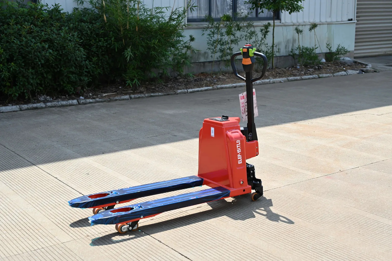 1.5Ton 2Ton Walkie Electric Pallet Truck ELFP-15(TLI) detail 4