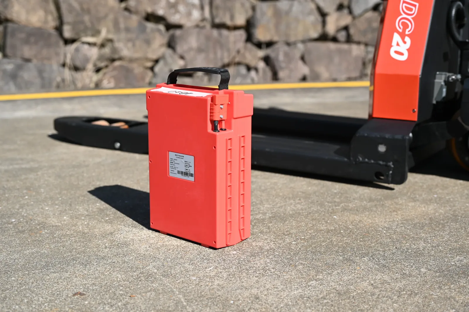 Pallet Truck Electric Powered 1500 to 2000 kg photo 4
