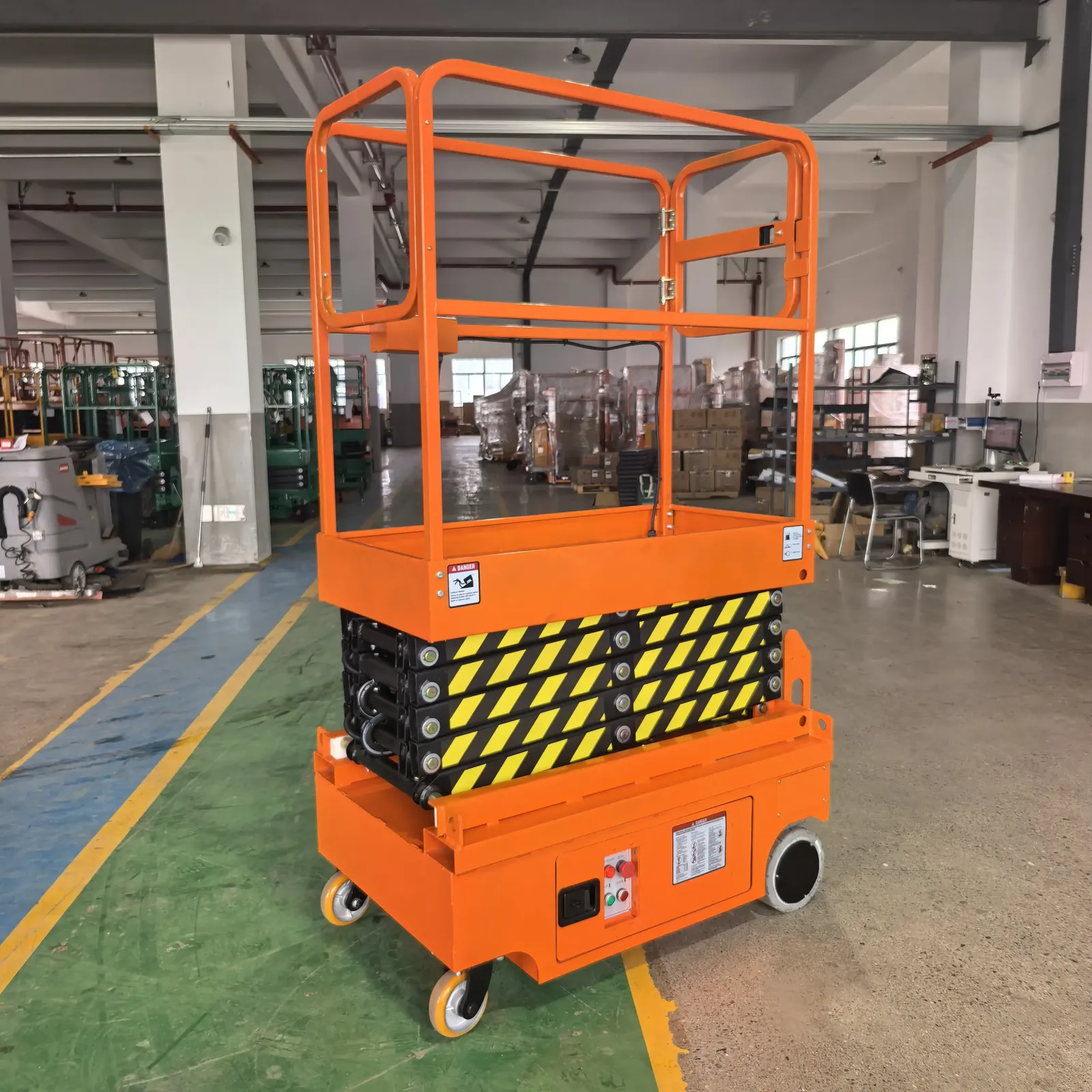 Scissor Lift Aerial Work Lift for Indoor and Outdoor