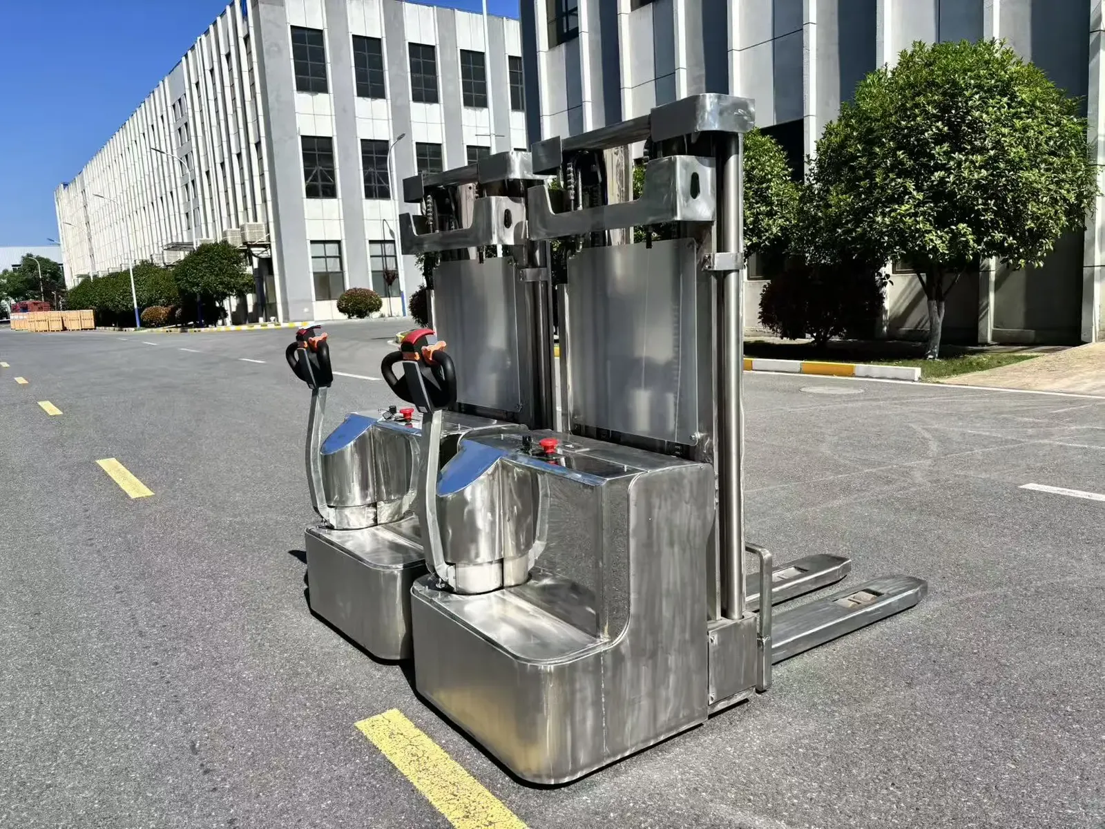 SUS304 Stainless Steel Electric Stacker 1000 to 1500 kg 2000 kg photo 2