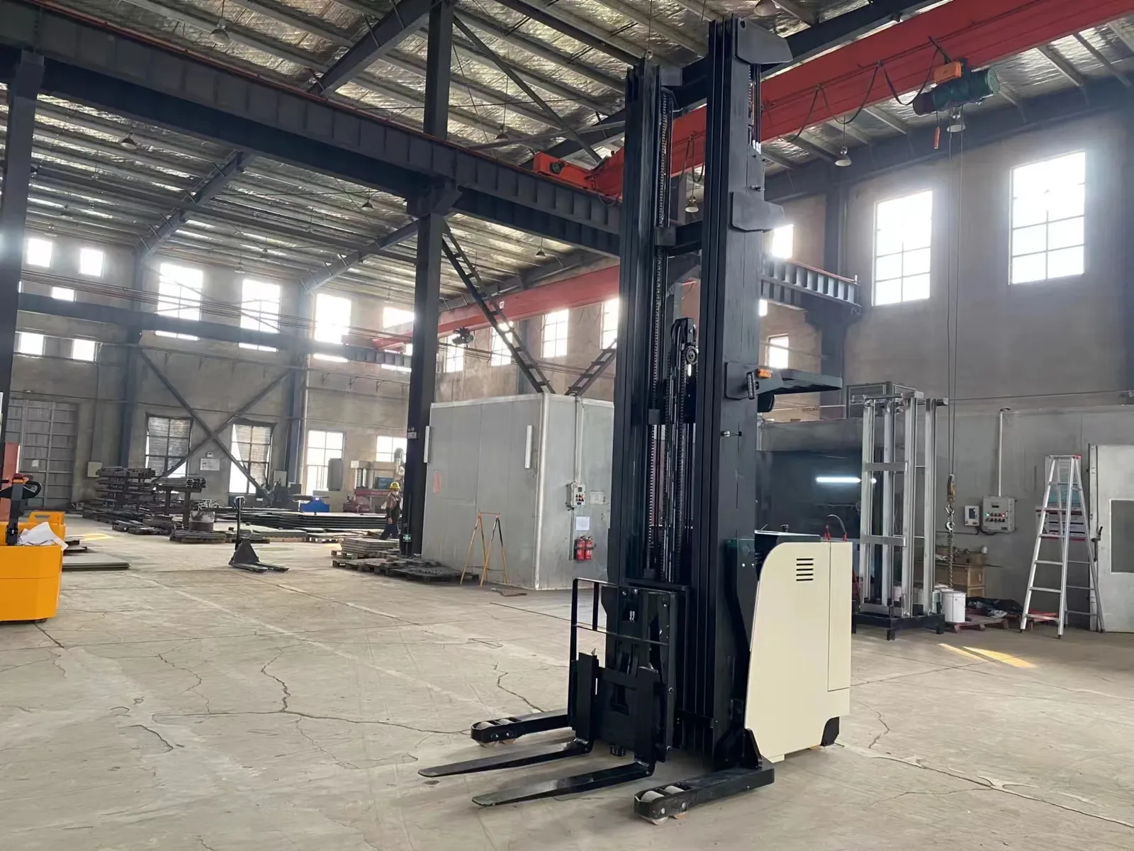 Scissor Lift Forklift 1.5 Tons photo 4