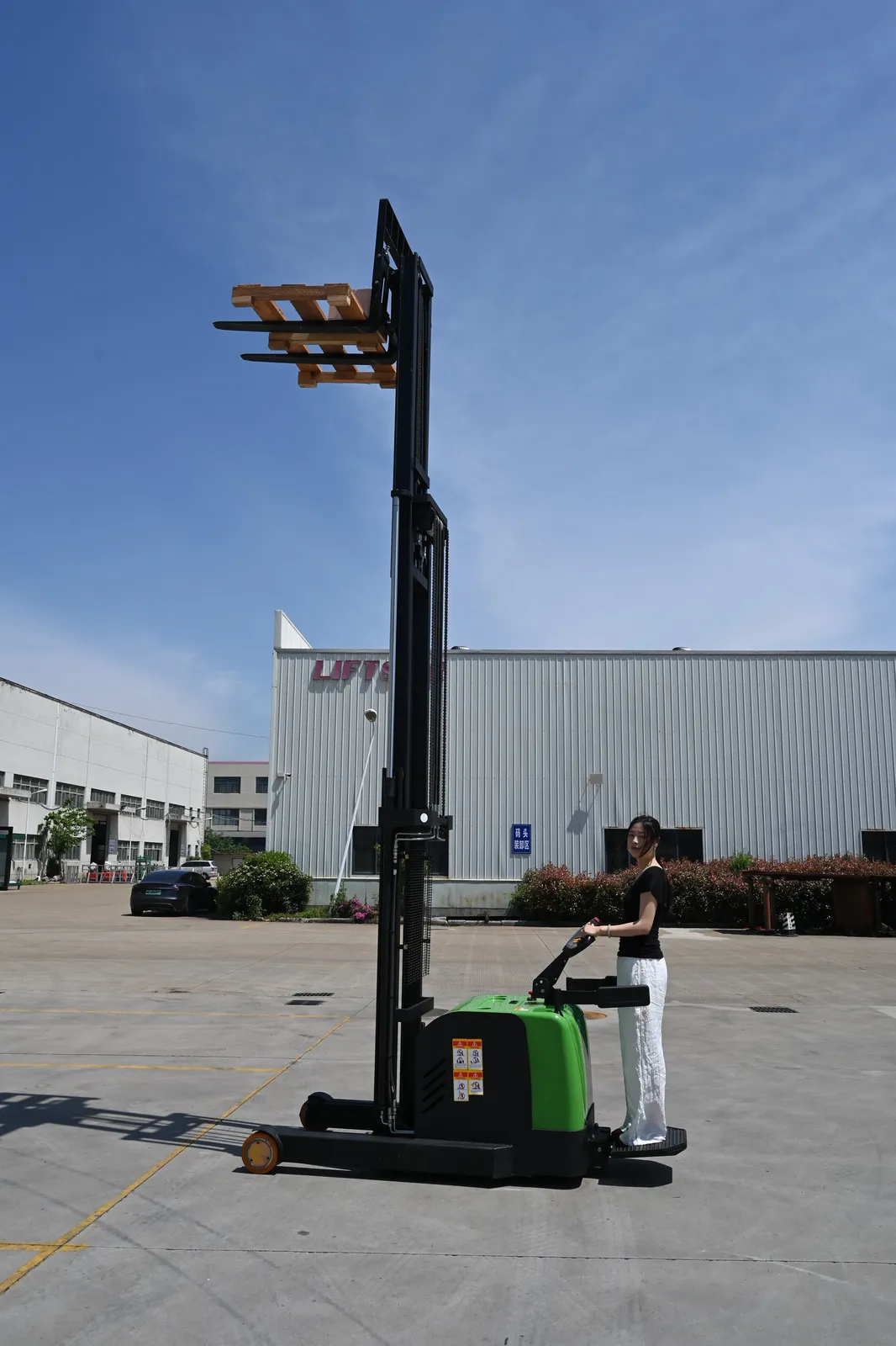 New ELES-15/20RE 1500 to 2000 kg photo 5