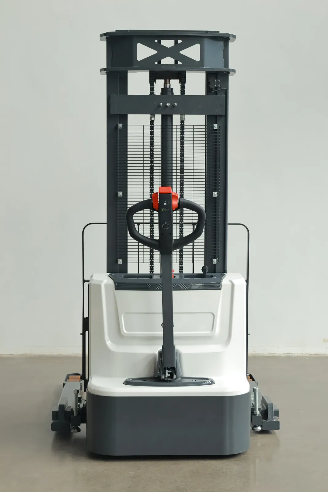 Full Electric Stacker 1.2T 1.5T photo 2