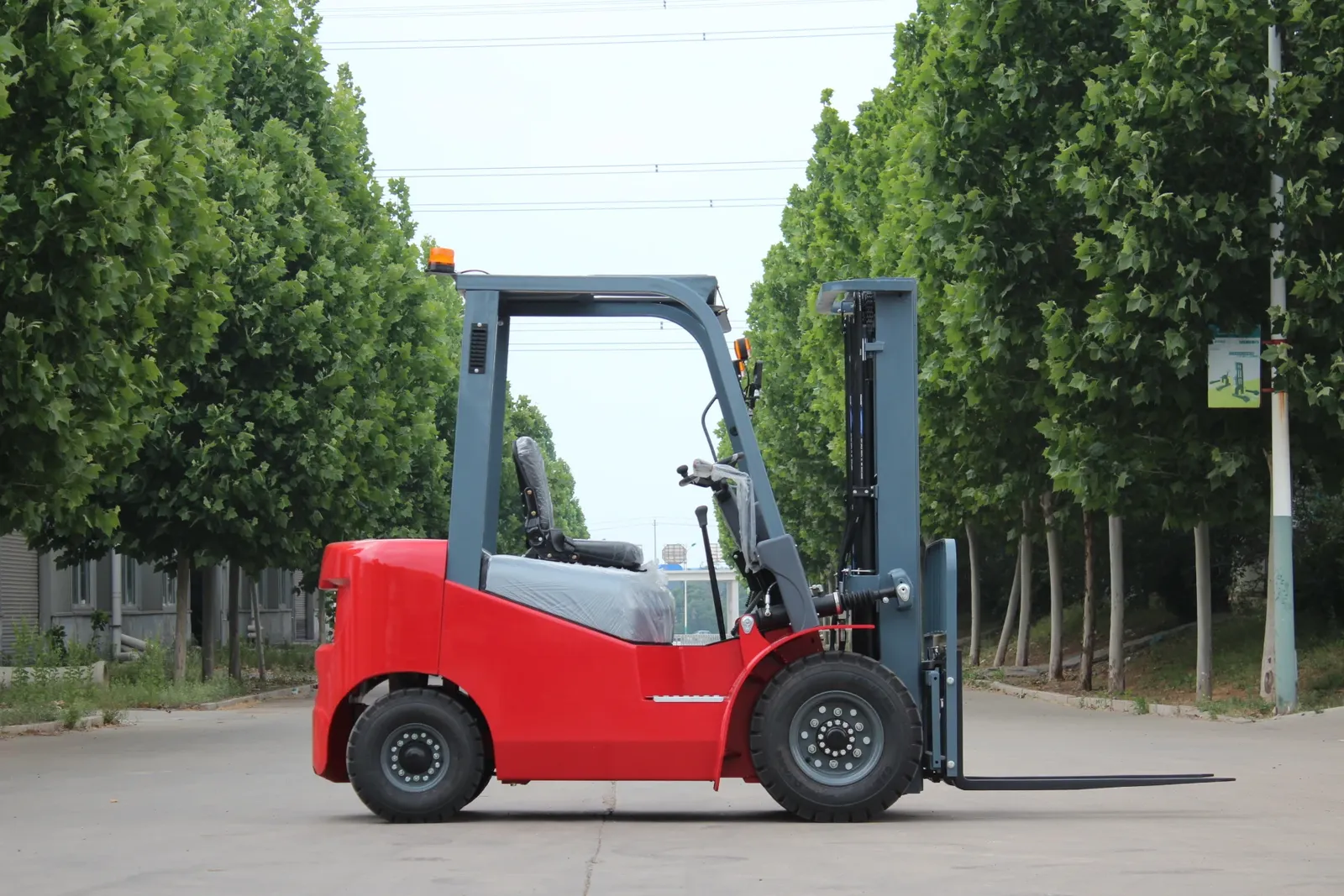 Industrial Forklift 3500 kg photo 6