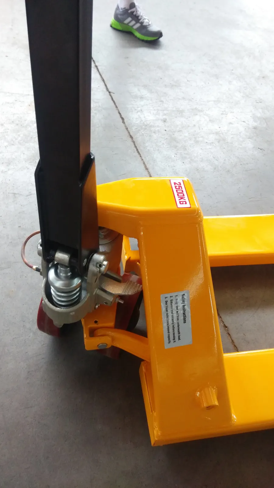 2.5t 2500kgs 5000kgs Hand Pallet Truck Hand Pallet Jack photo 6